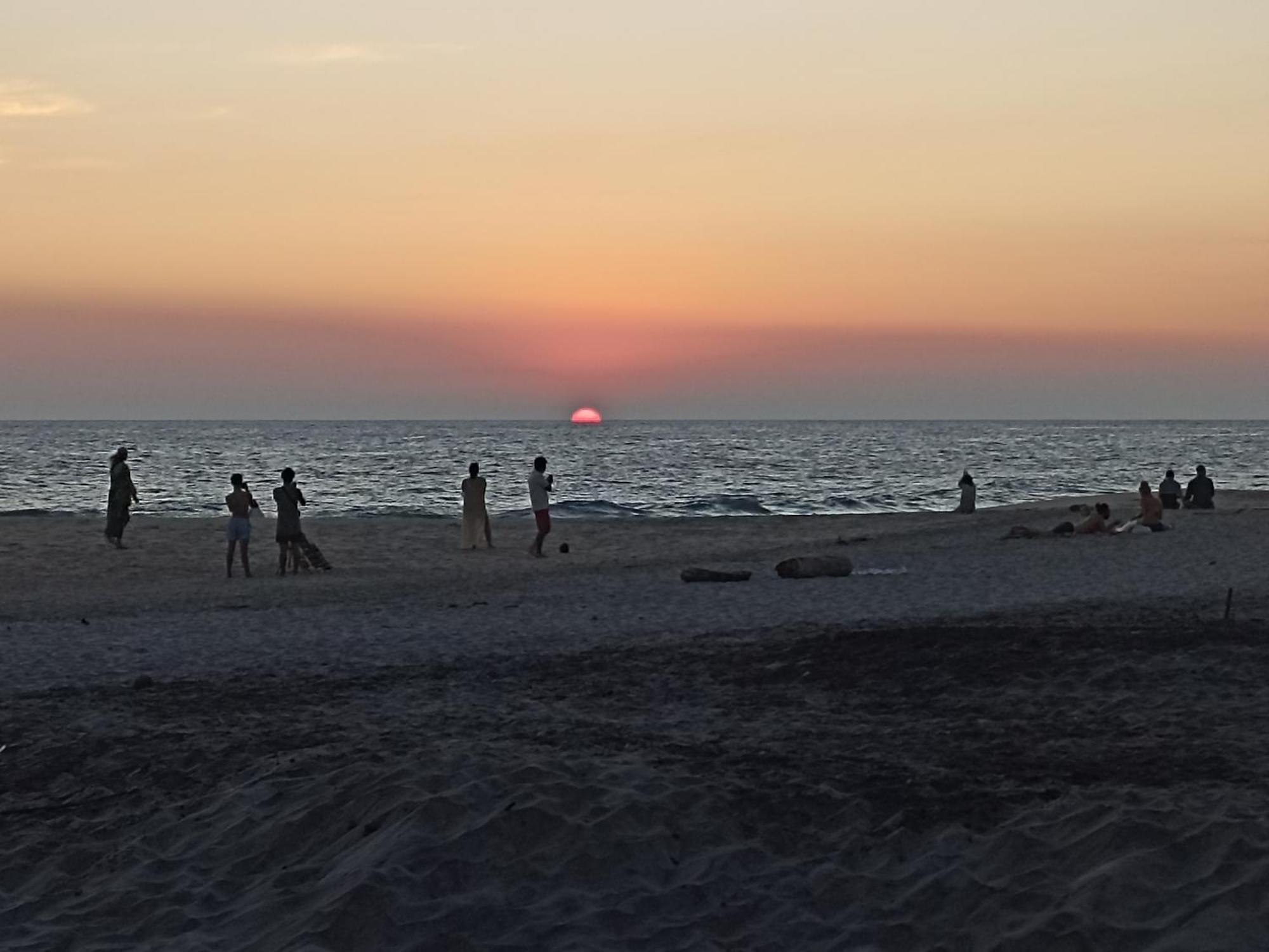 Punta Sur, Frente Al Mar Y El Atardecer Hotel Масунте Екстериор снимка